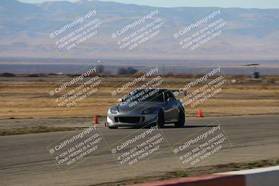 media/Nov-24-2023-Speed SF (Fri) [[8629a6e656]]/Red/Grid and Front Straight/